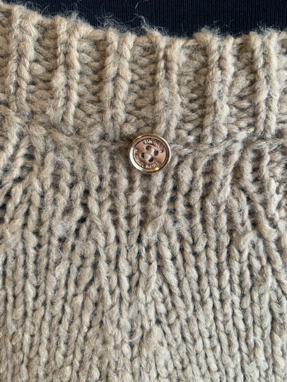 Michael Kors camel wool Knit Poncho cape - Picture 4 of 6